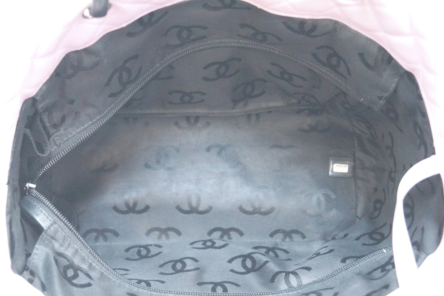 Chanel Cambon Line Medium Tote Bag Shoulder Soft Calf Enamel Black Pink  A25167 Auction