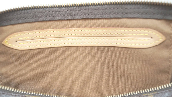LOUIS VUITTON Monogram Canvas Speedy 30 Satchel Bag
