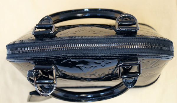 LOUIS VUITTON Black Magnetique Monogram Vernis Alma BB Satchel Bag