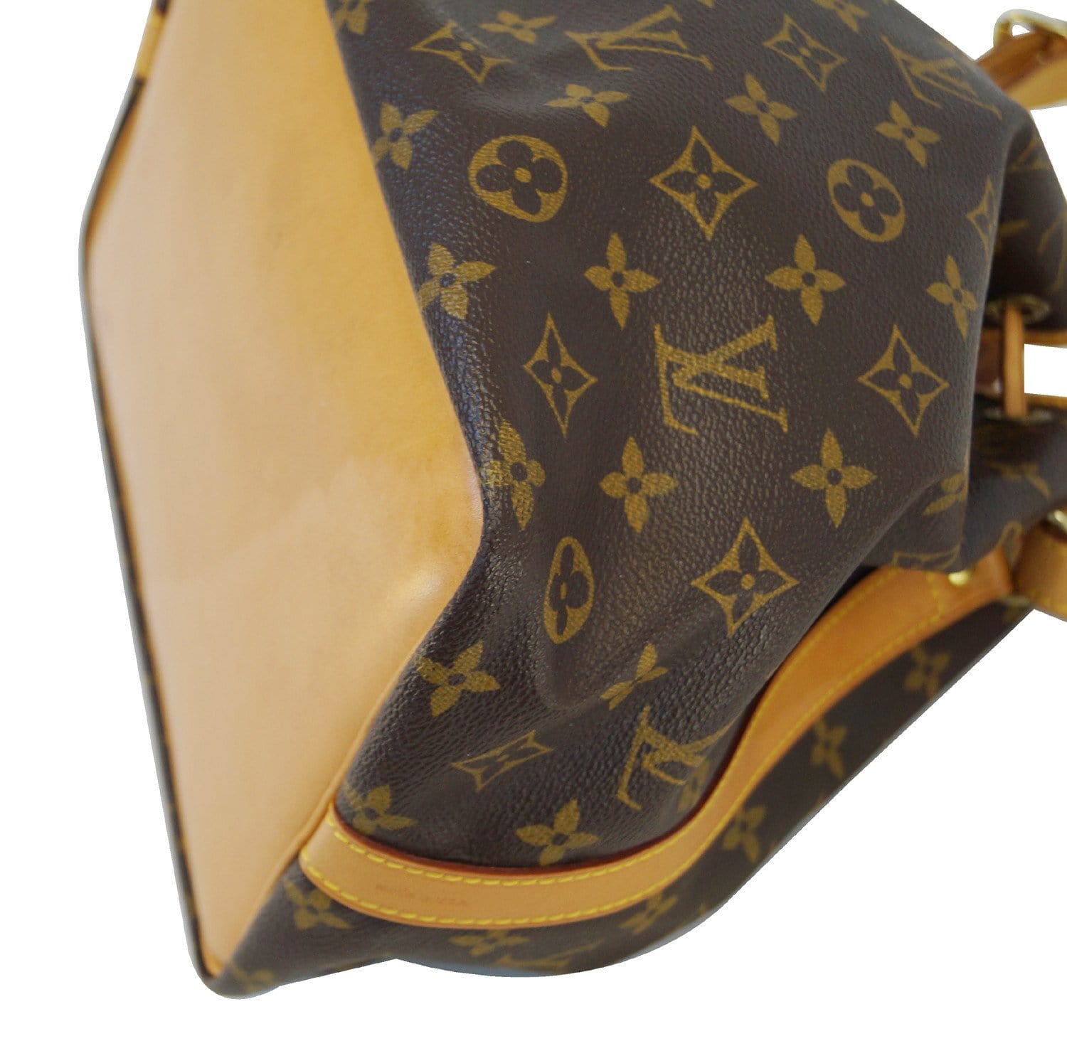 LOUIS VUITTON Petit Noe Drawstring Shoulder Bag Monogram Leather M42226  61JH810