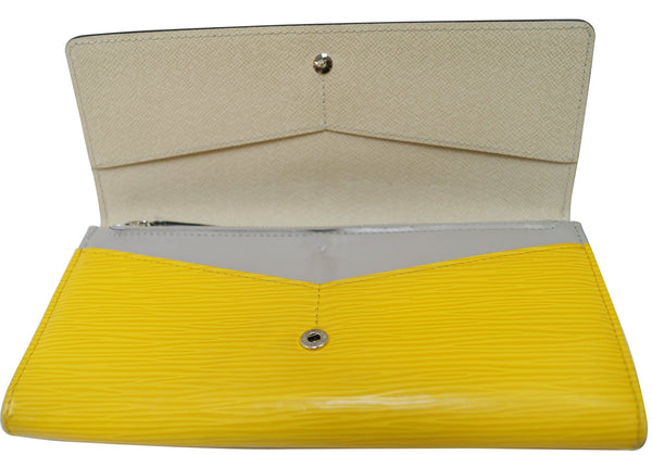 LOUIS VUITTON Epi Portefeuille Flore Long Wallet White Yellow 