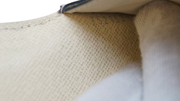 LOUIS VUITTON Epi Portefeuille Flore Long Wallet White Yellow 