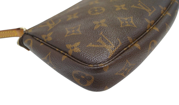 LOUIS VUITTON Monogram Canvas Pochette Accessoires Long Shoulder Pouch