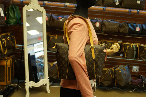 LOUIS VUITTON Monogram Totally PM Tote Bag