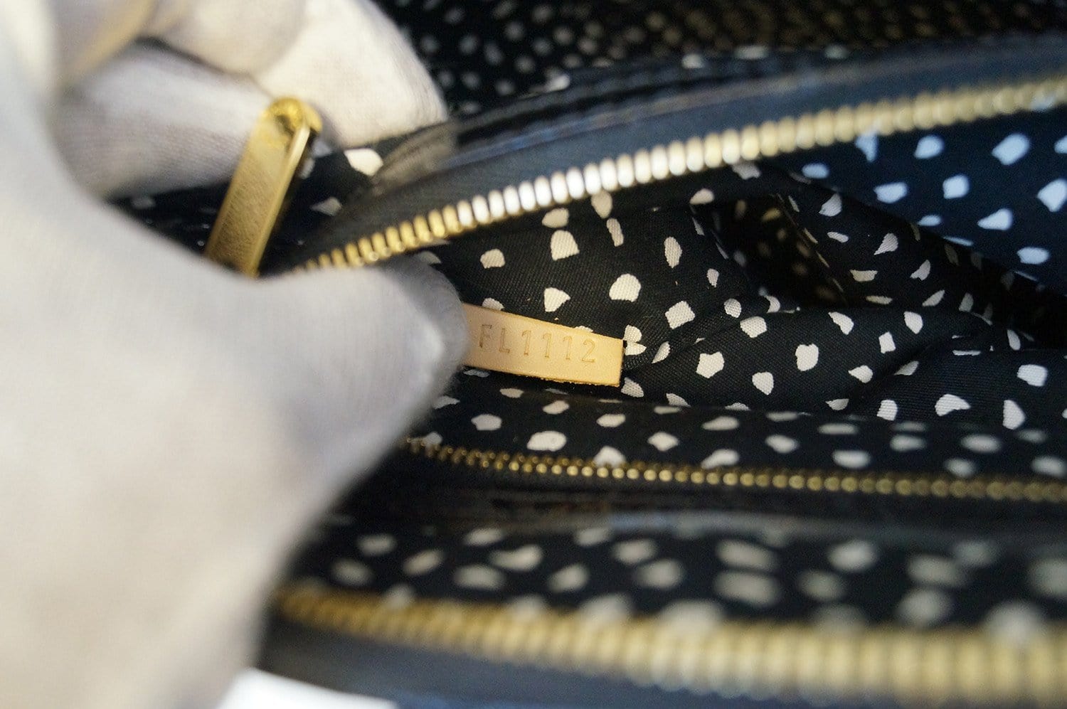 Louis Vuitton Black/White Patent Leather Kusama Infinity Dots