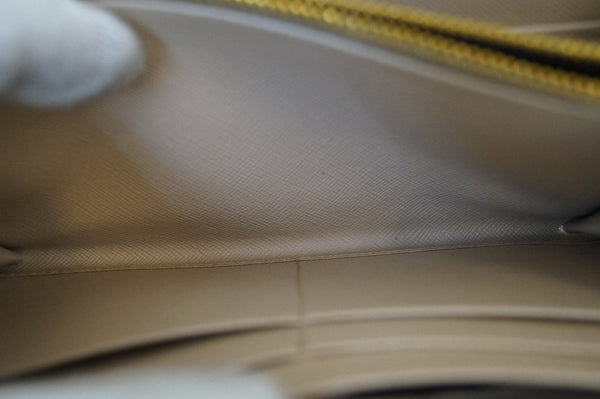Prada Saffiano Leather Wallet Zipped - inside pocket view
