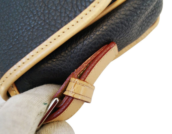 DOONEY & BOURKE Black Leather Shoulder Handbag