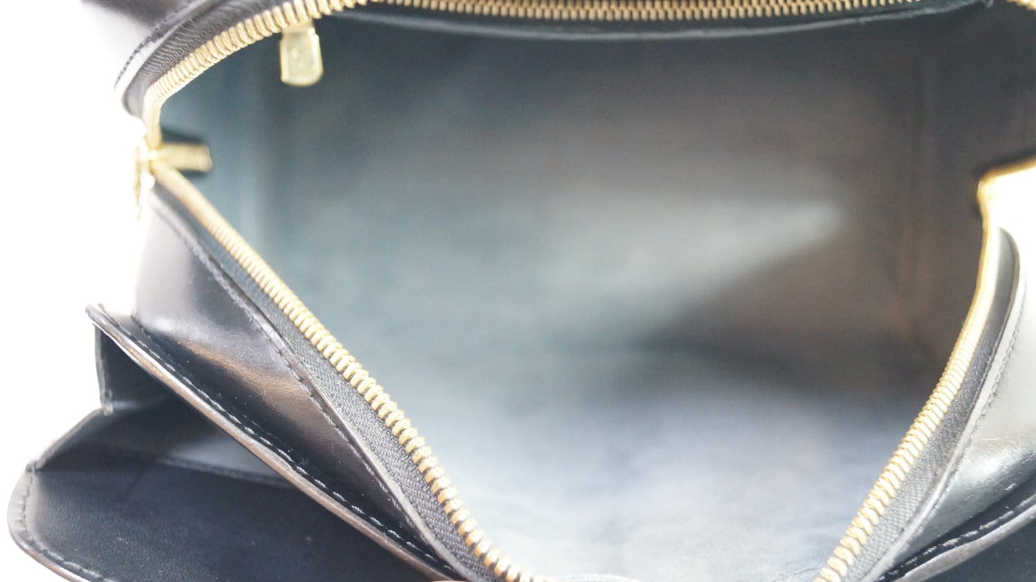 Louis Vuitton // Pont Neuf Epi Leather PM Handbag // Orange // Pre