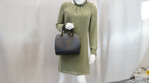 LOUIS VUITTON Black Epi Leather Pont-Neuf PM Satchel Bag