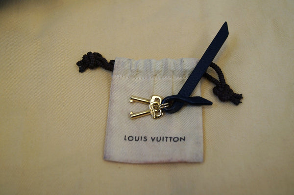 LOUIS VUITTON Monogram Empreinte Metis Hobo Shoulder Bag with Strap