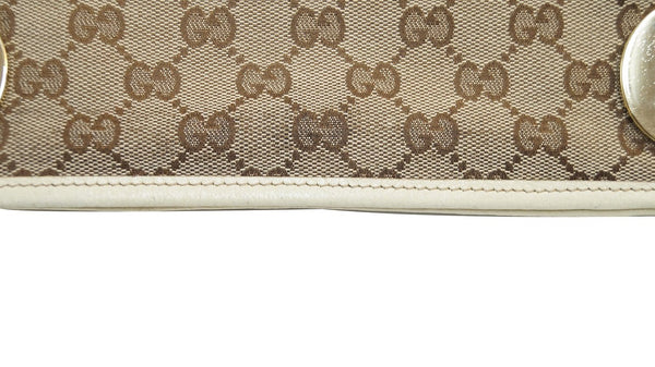 GUCCI GG Canvas Messenger Bag 120841