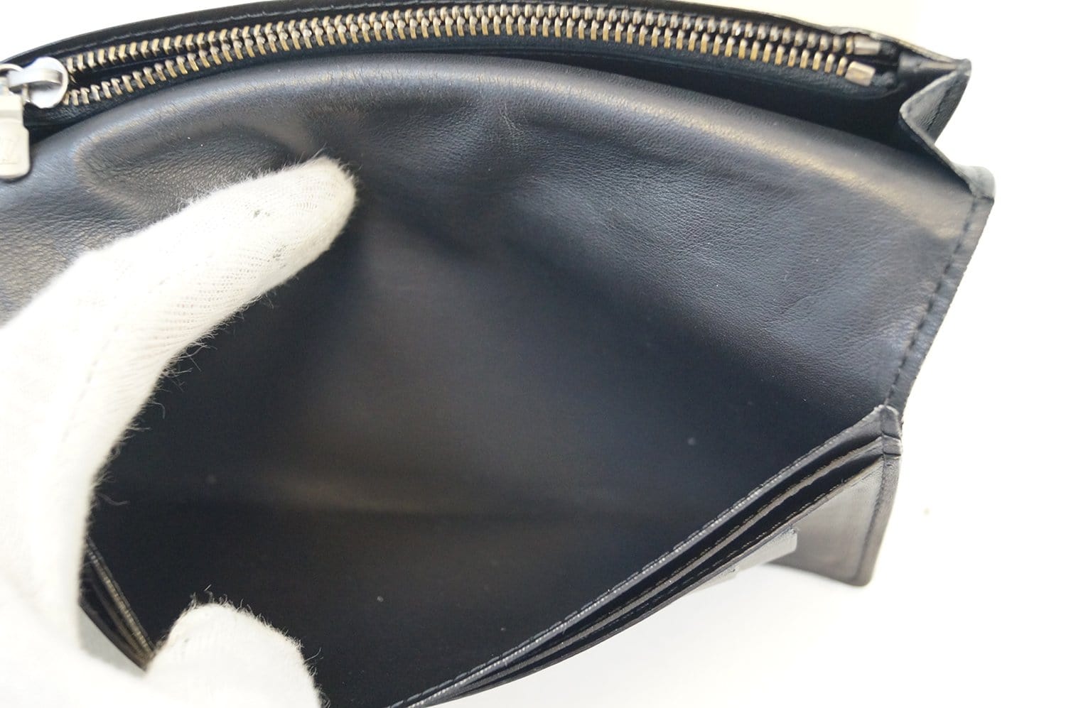 Authentic Louis Vuitton Damier Infini Brazza Wallet, Luxury, Bags