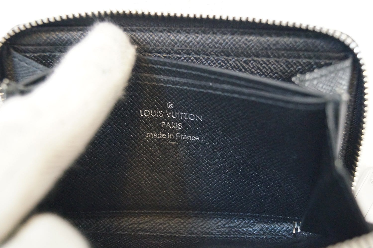 Louis Vuitton Damier Graphite Zippy Coin Wallet – So Kriss Me