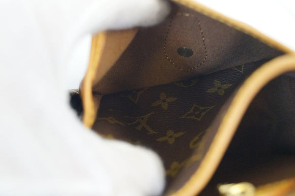 LOUIS VUITTON Monogram Gibeciere MM Messenger Bag