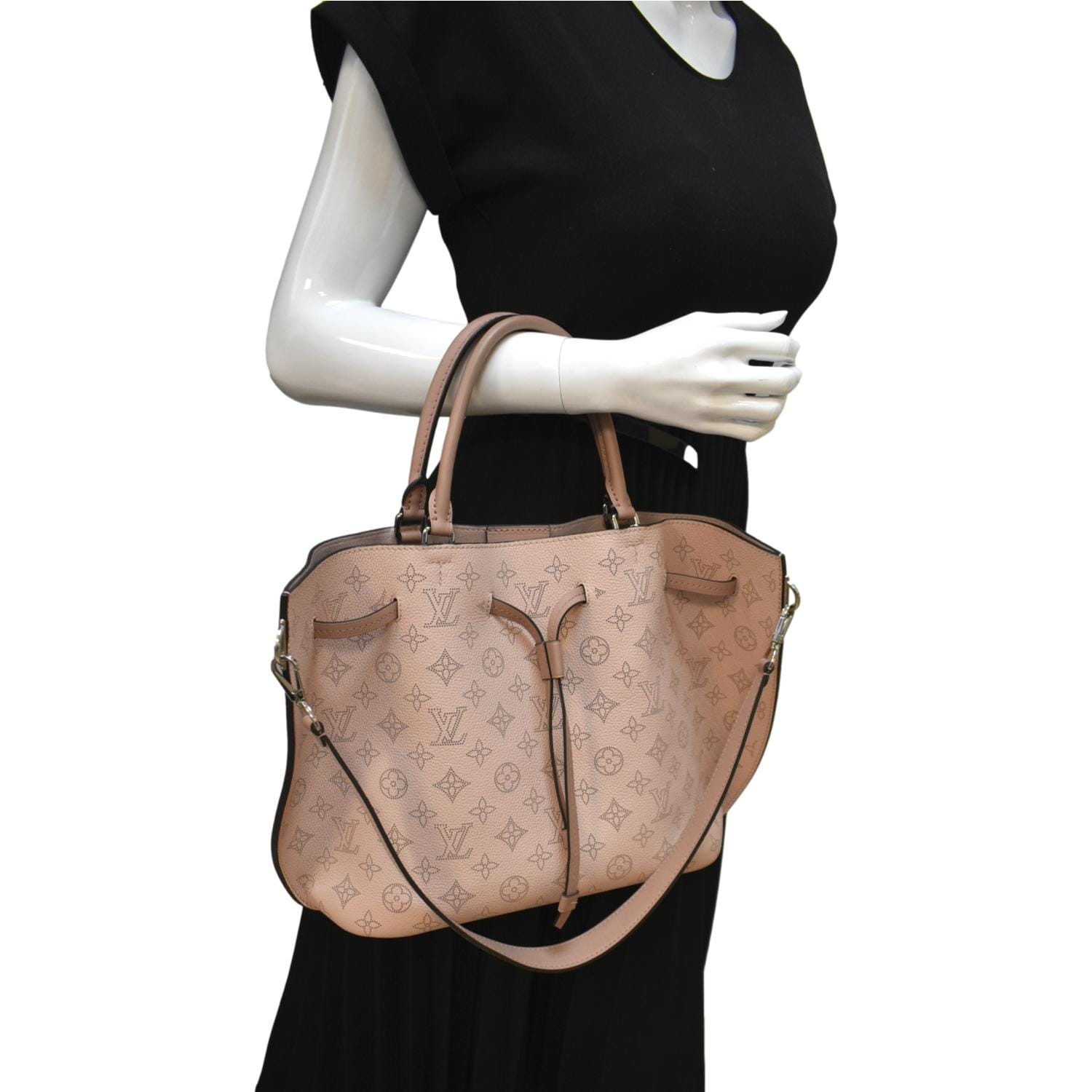 Louis Vuitton Girolata Monogram Leather Shoulder Bag