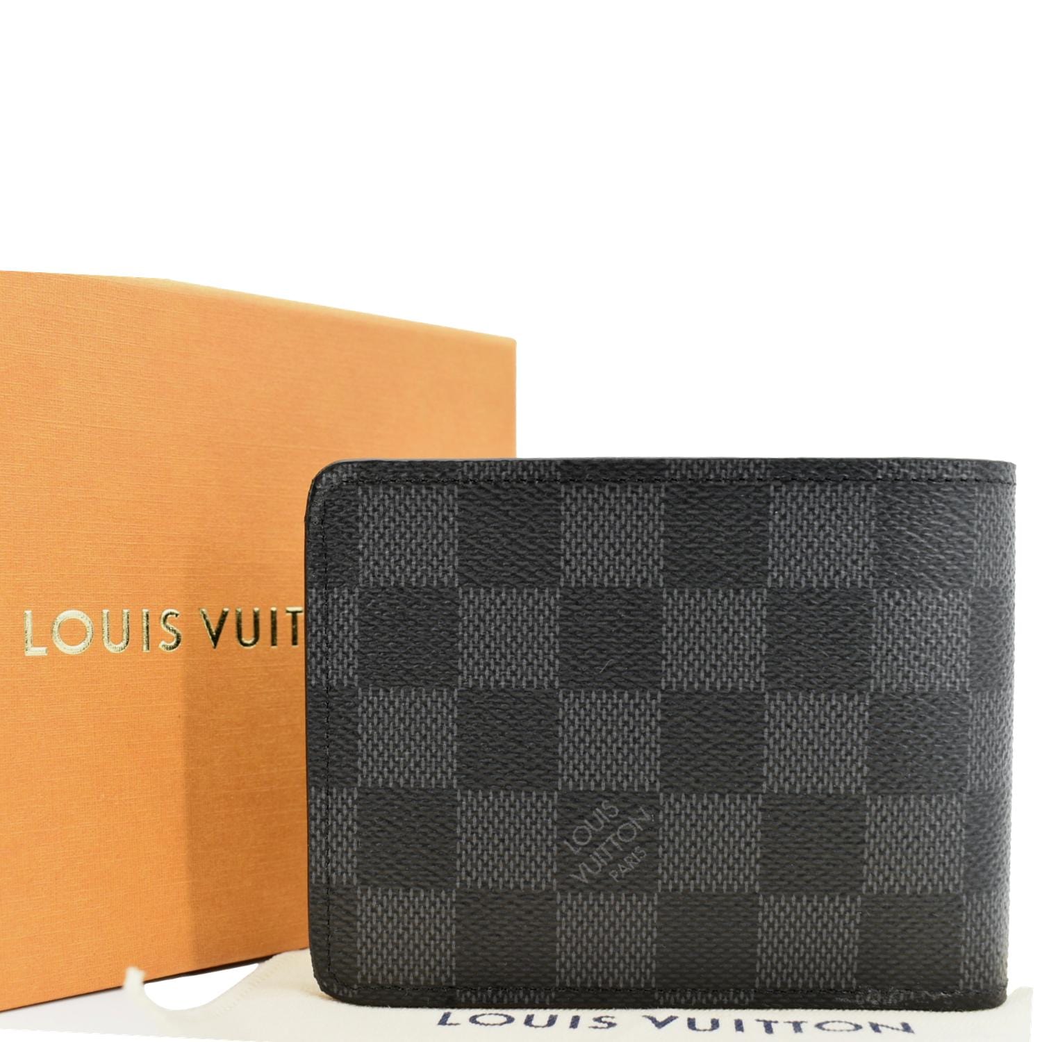 Louis Vuitton Damier Smart Wallet