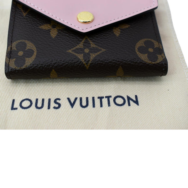 LOUIS VUITTON Monogram Leather Zoe Wallet Rose Ballerine Pink