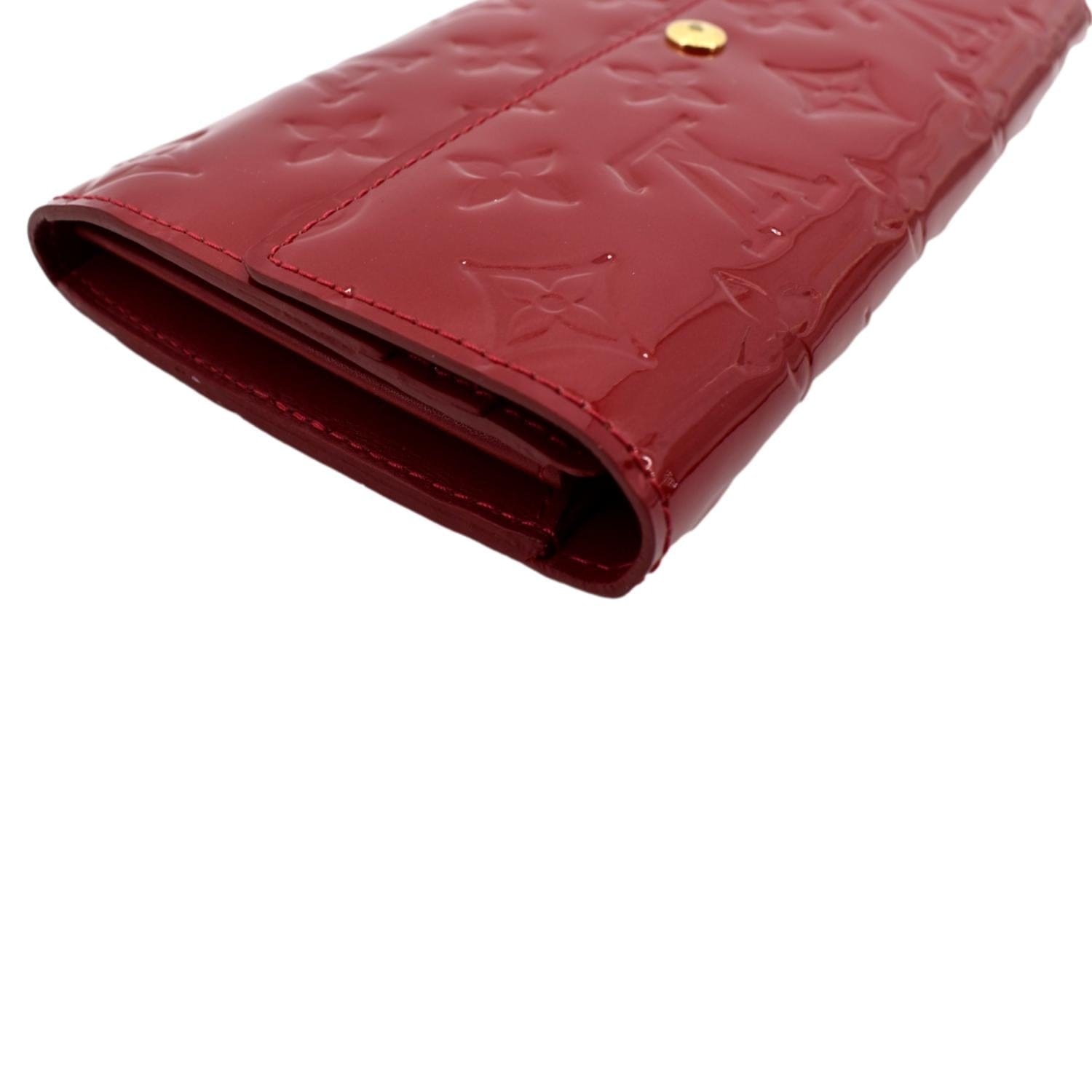 100% Auth. Louis Vuitton Monogram Sarah Red Vernis Long Wallet On Chain Box  Bag