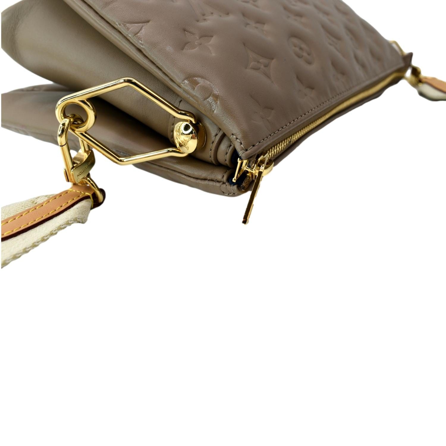 Louis Vuitton Coussin PM Taupe in Leather with Gold-tone - GB