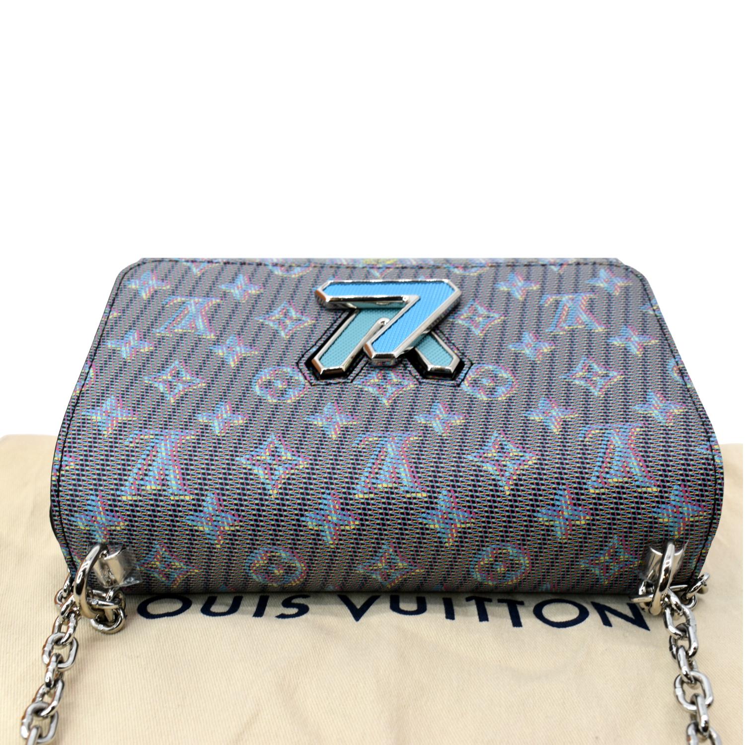 Louis Vuitton Twist Shoulder Bag in Blue Leather