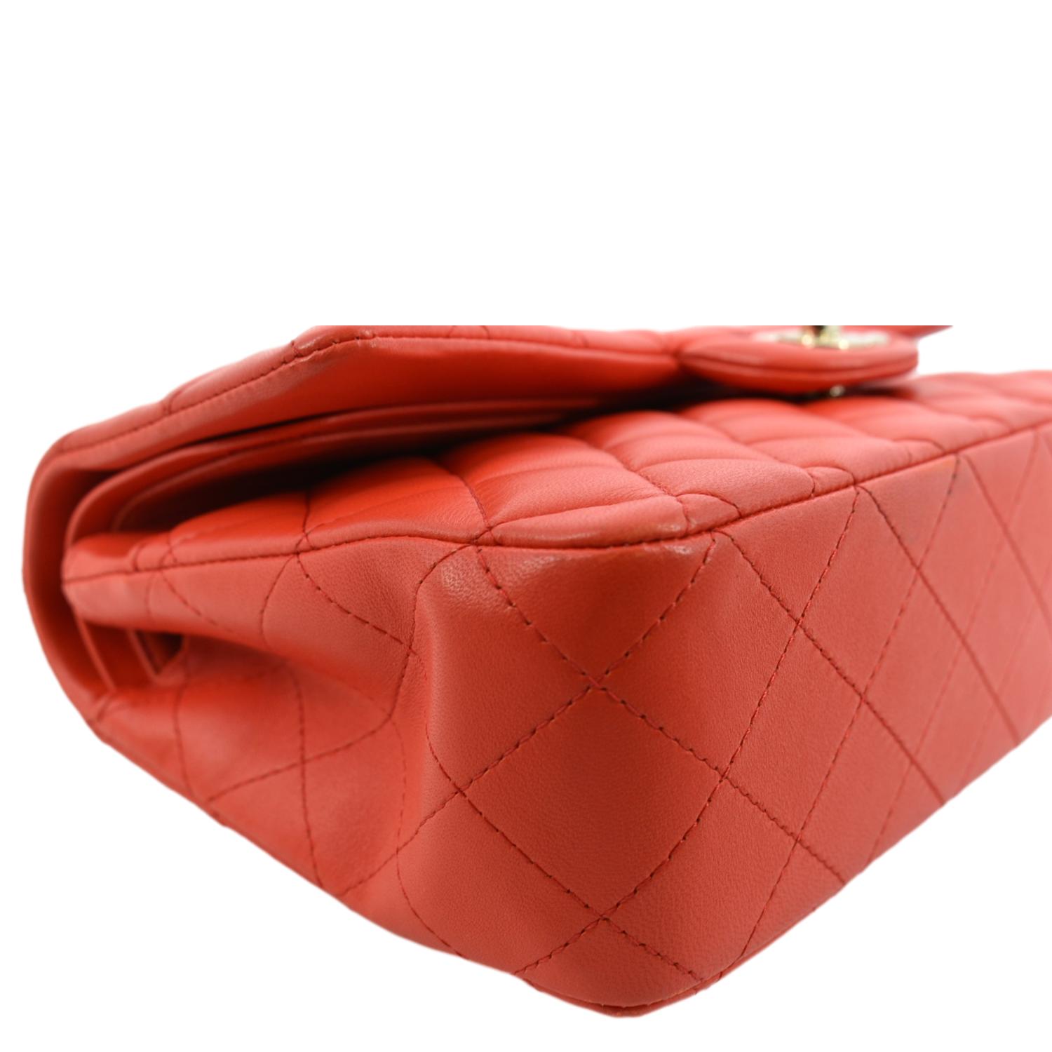 Chanel Red Travel Bag  Chanel handbags, Bags, Chanel handbags classic