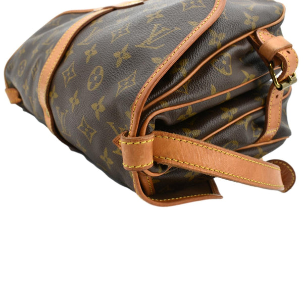 LOUIS VUITTON Saumur 30 Monogram Canvas Crossbody Bag Brown
