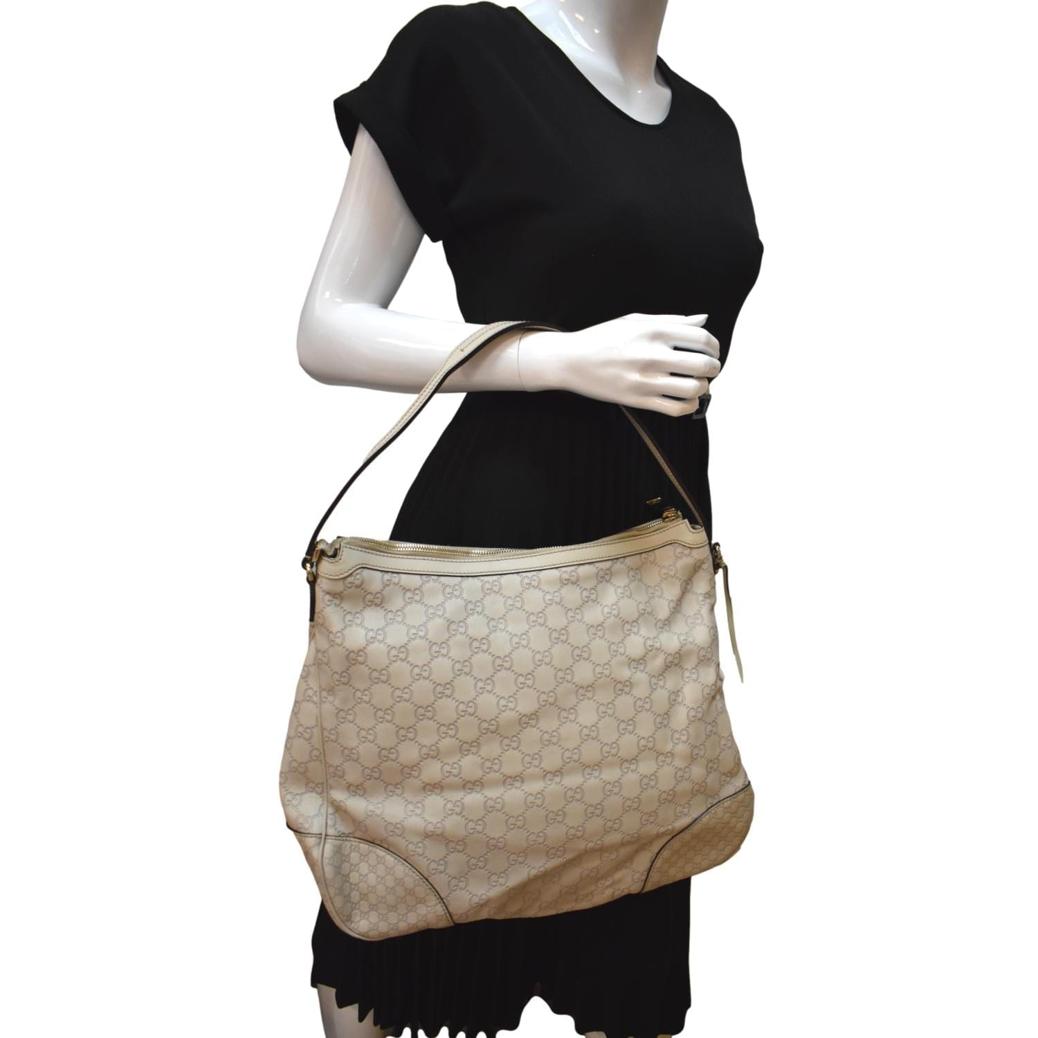 GUCCI PUNCH GUCCISSIMA IVORY LEATHER HOBO BAG - Still in fashion