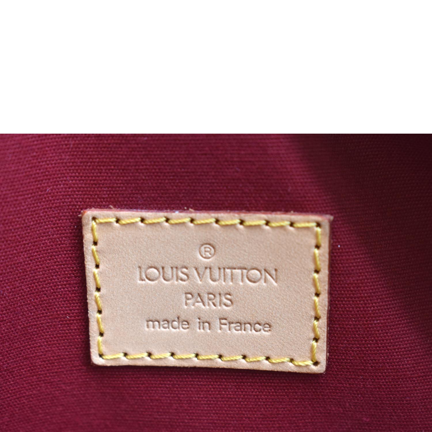 LOUIS VUITTON Vernis Summit Drive Hand Bag Red