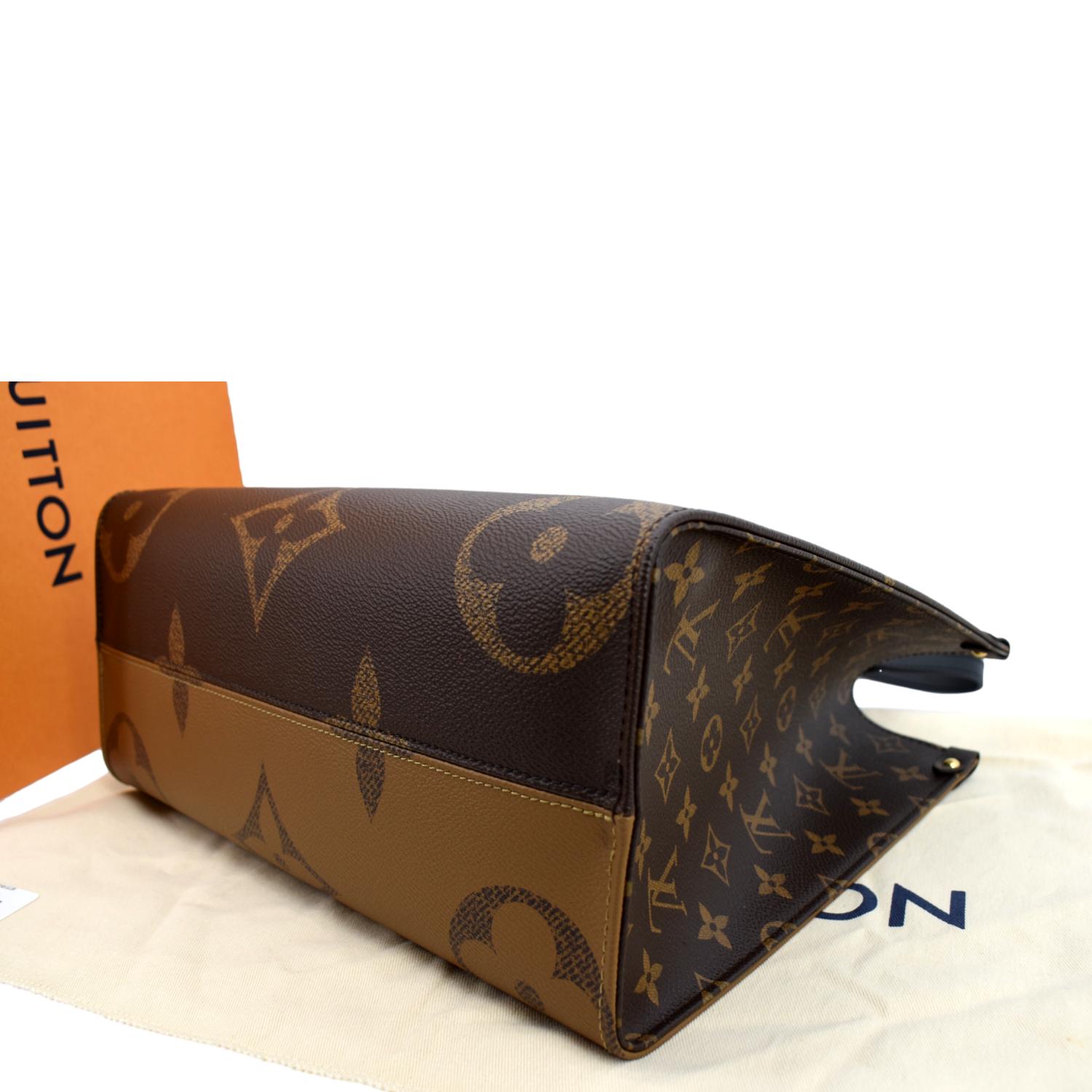 LOUIS VUITTON Onthego MM Giant Monogram Canvas Tote Shoulder Bag Brown