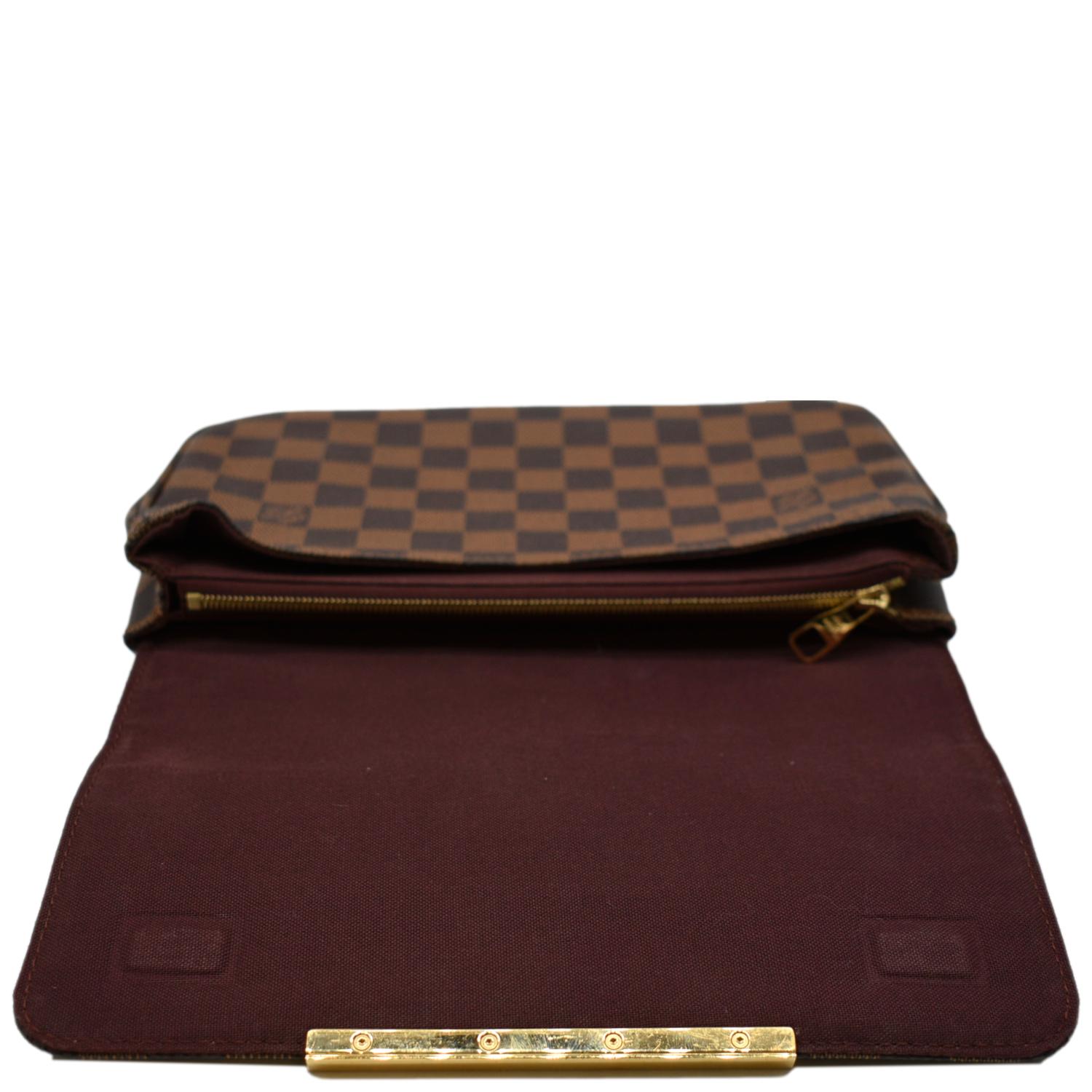 Louis Vuitton Hoxton Shoulder bag 326909