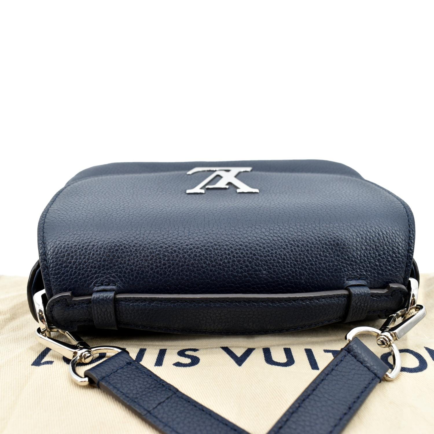 Louis Vuitton Vivienne NM Leather Shoulder Bag