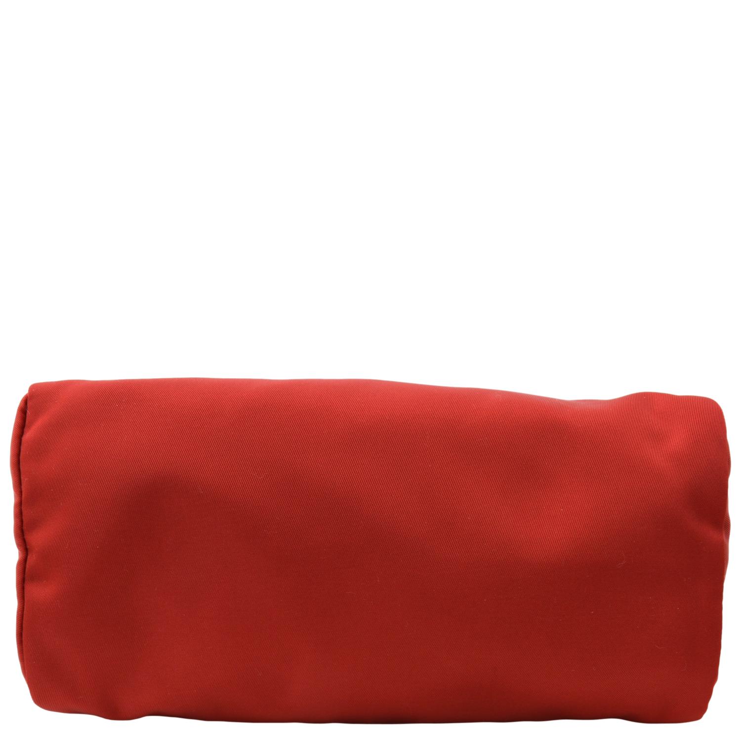 Prada Tessuto Rosso Red Nylon Large Costmetic Case Clutch Bag – Queen Bee  of Beverly Hills