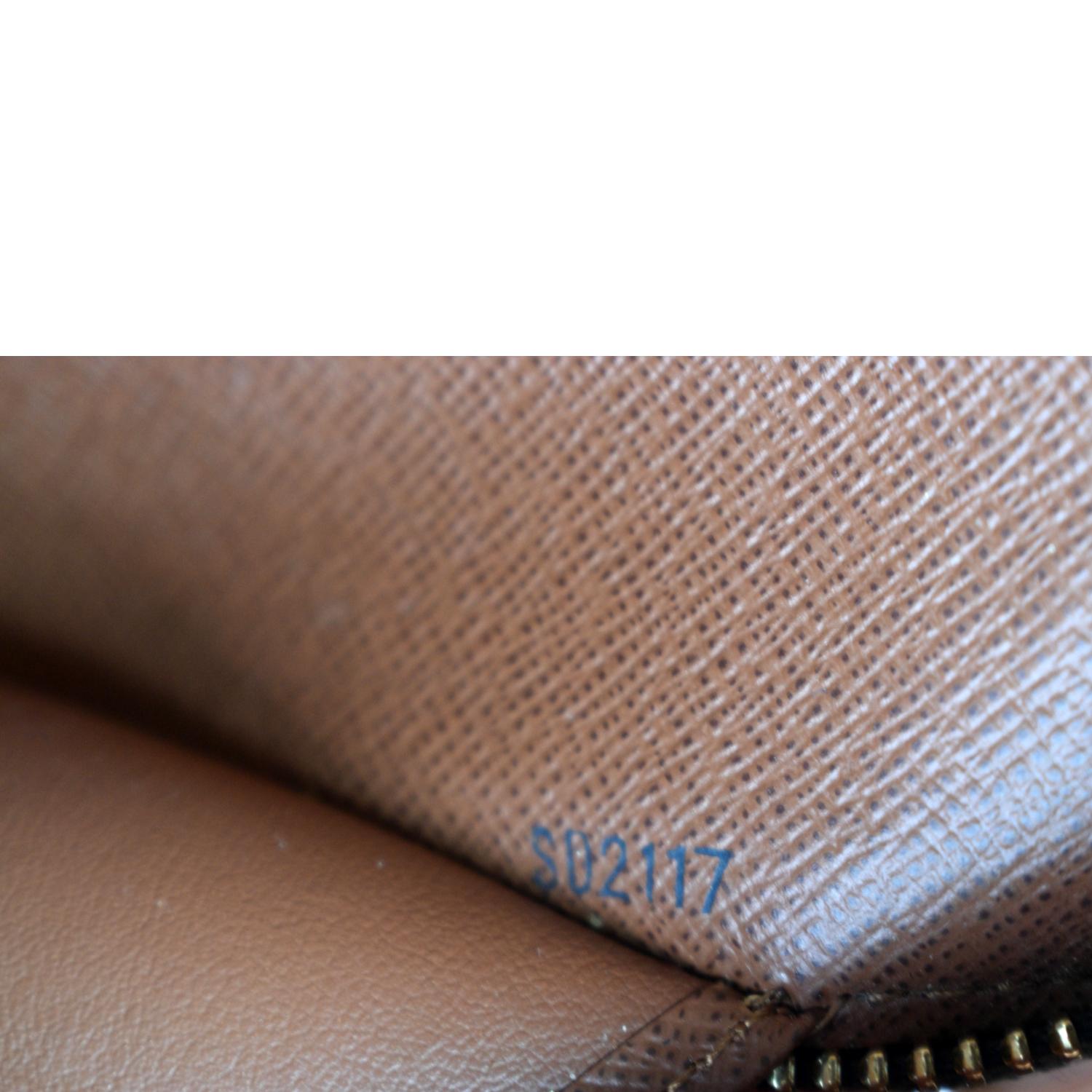 Louis Vuitton Monogram Zippy Canvas Organizer Wallet