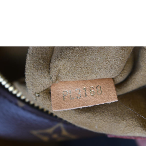 Louis Vuitton Boite Chapeau Souple MM Monogram Bag - Tag