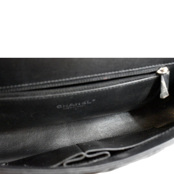 CHANEL Filigree CC Chain Around Leather Crossbody Bag Black