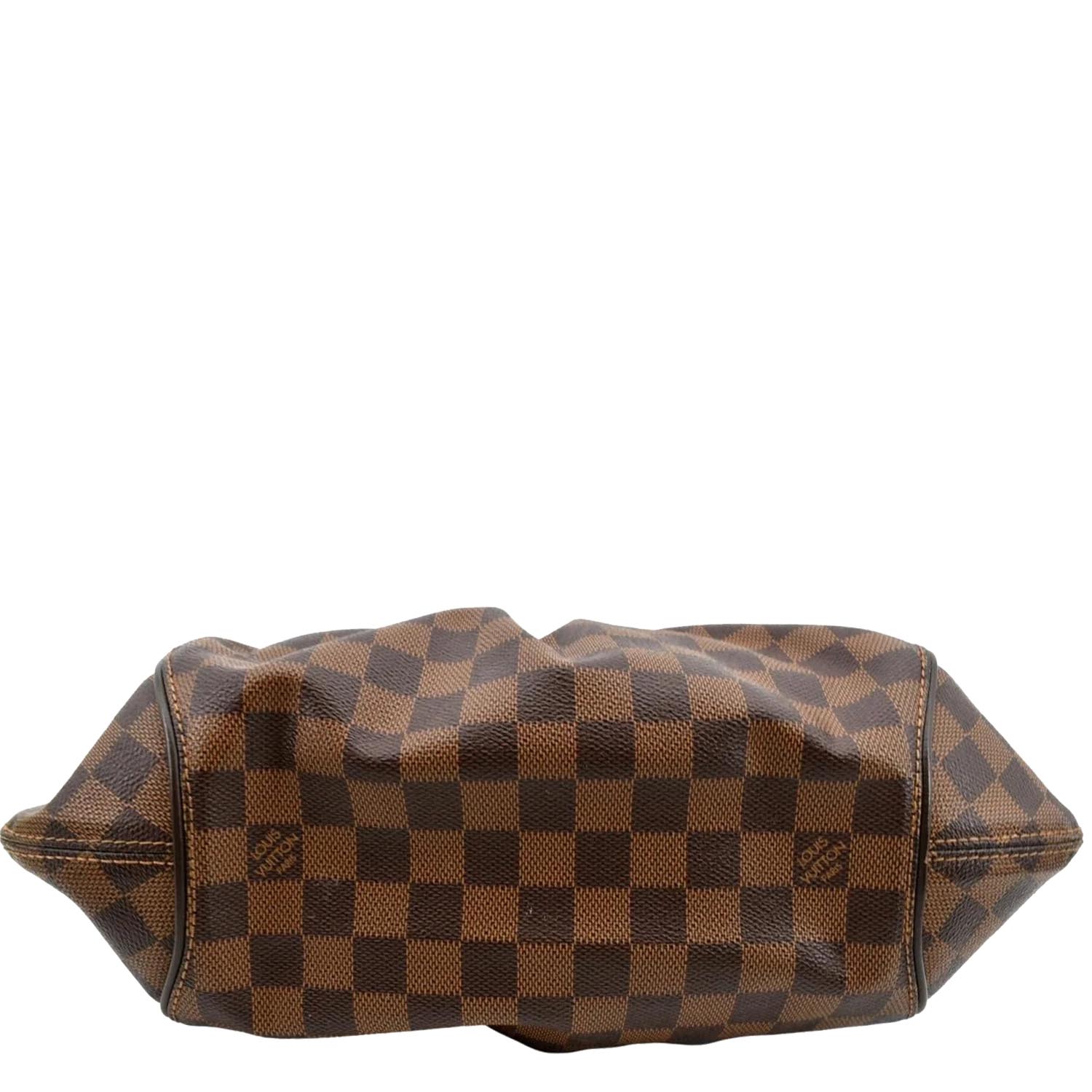 ヴィトン　ショルダーバッグ　LouisVUITTON shoulder bag Slouchy PM Monogram - Women - Handbags | LOUIS VUITTON ®