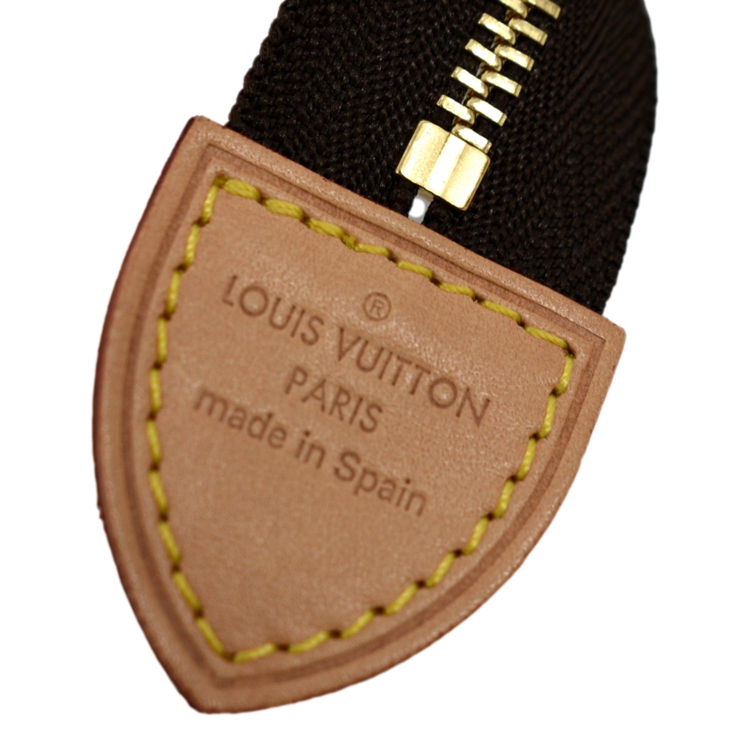 Louis Vuitton Toiletry 15 make up pouch monogram – JOY'S CLASSY COLLECTION