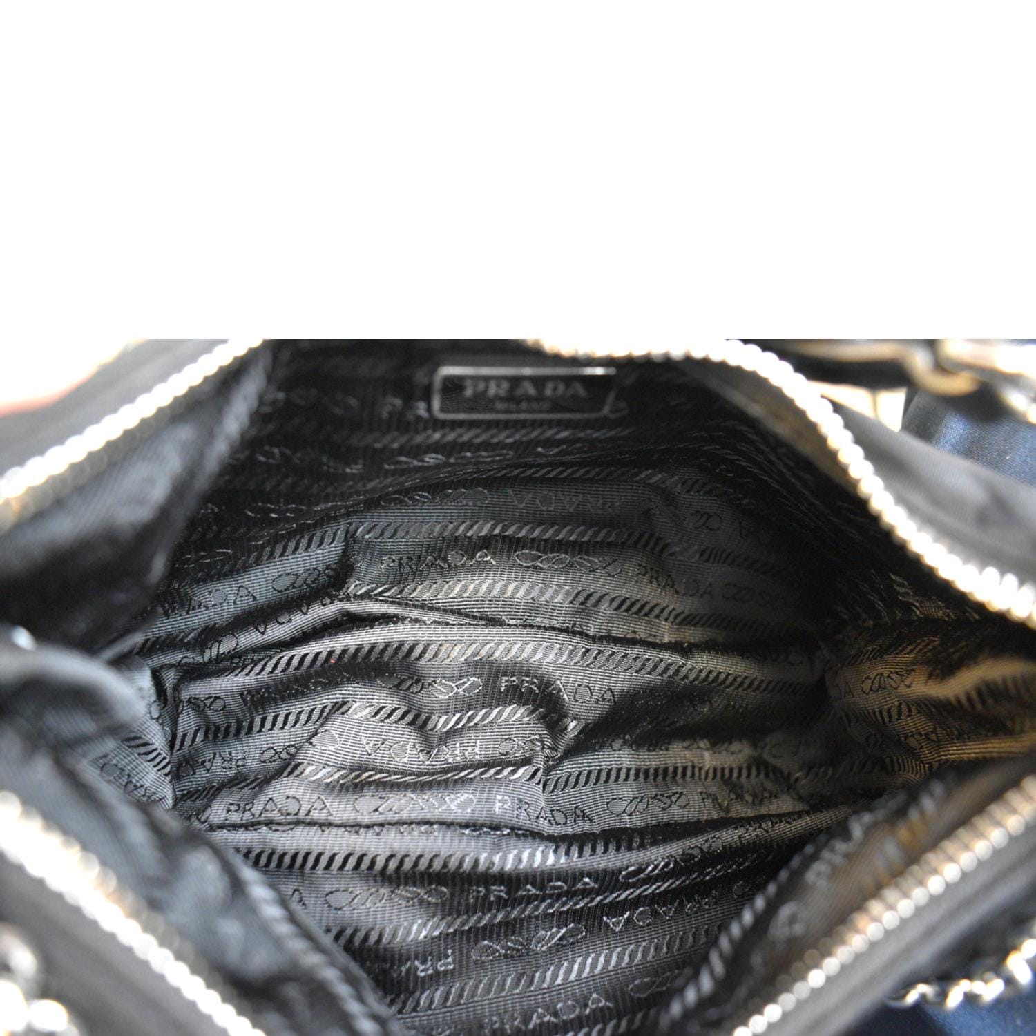Prada Re-Edition 2005 Shoulder Bag Nylon Black in Nylon/Saffiano