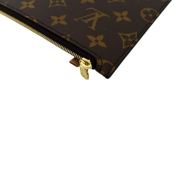 LOUIS VUITTON  Neverfull Monogram Canvas Pochette Wristlet Pouch Brown