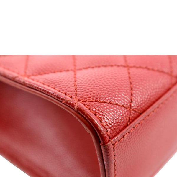 Yves Saint Laurent Envelope Flap Leather Shoulder Bag - Bottom Corner second