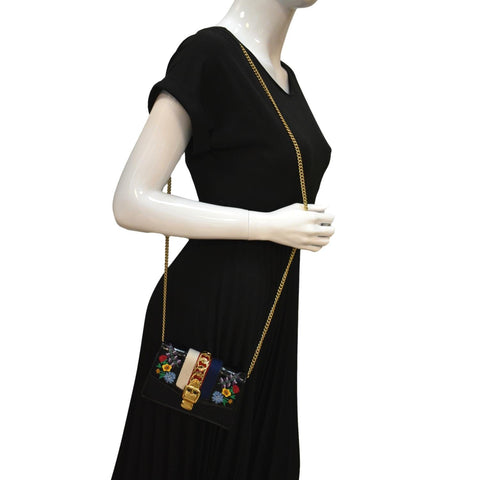 GUCCI Super Mini Sylvie Embroidered Leather Crossbody Chain Wallet Black 494646