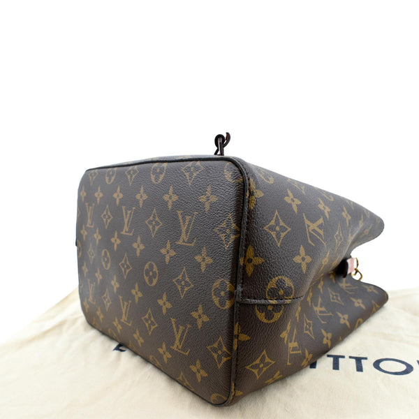 Louis Vuitton Neonoe MM Monogram Canvas Shoulder Bag - Bottom Right