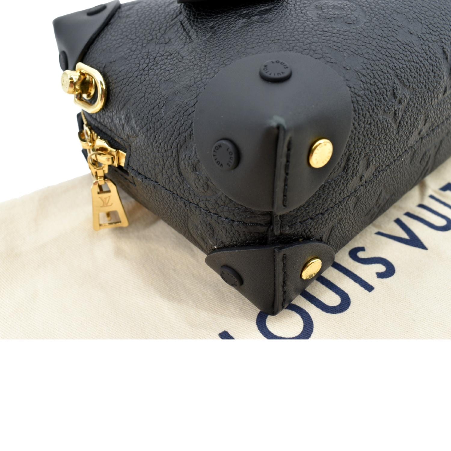 Louis Vuitton Trunk bag Petite Malle black/white monogram