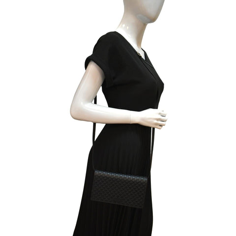 GUCCI Micro GG Leather Crossbody Wallet Black 466507