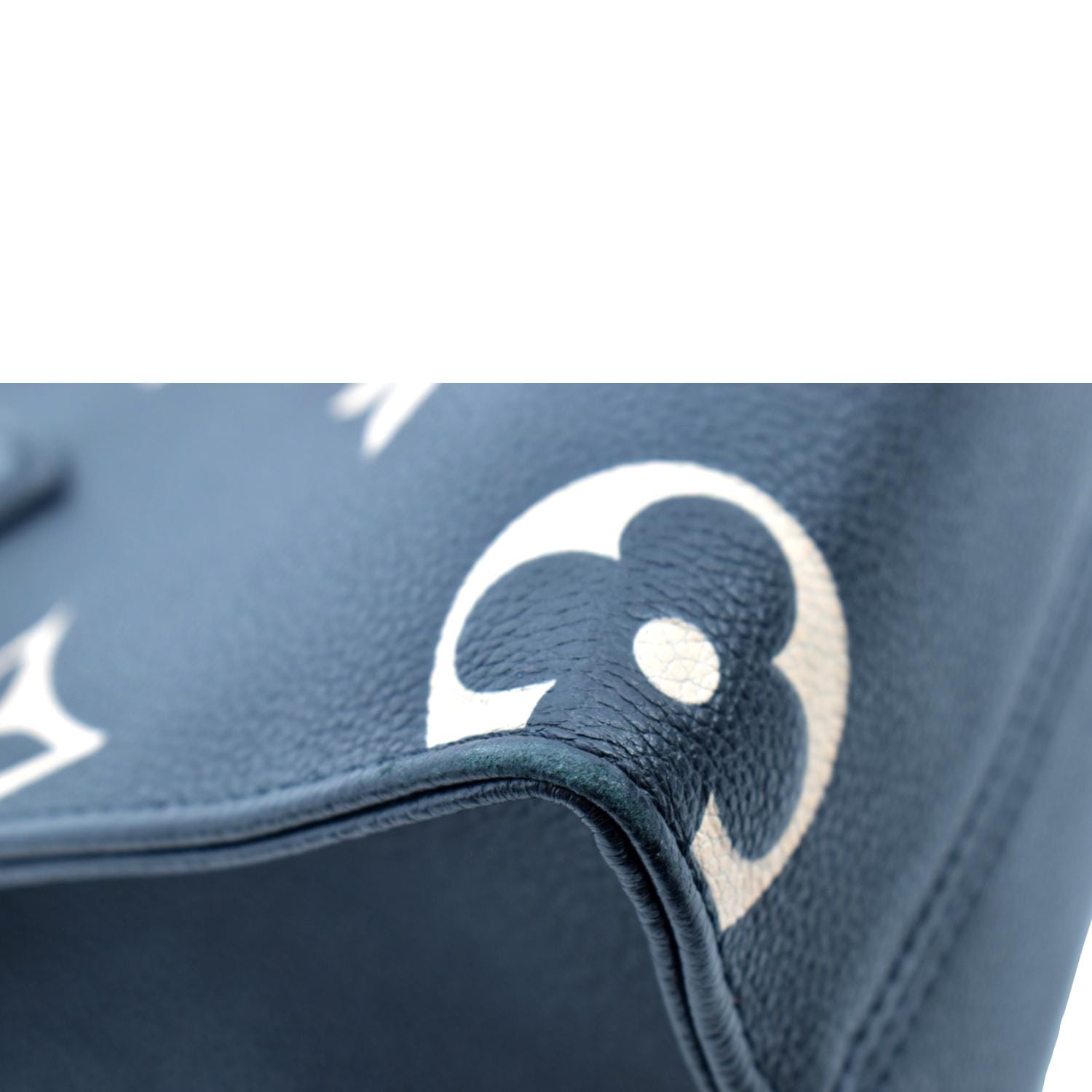 Onthego GM - Bicolour Black Beige - Women - Handbags - Shoulder And Cross  Body Bags - Louis Vuitt… in 2023