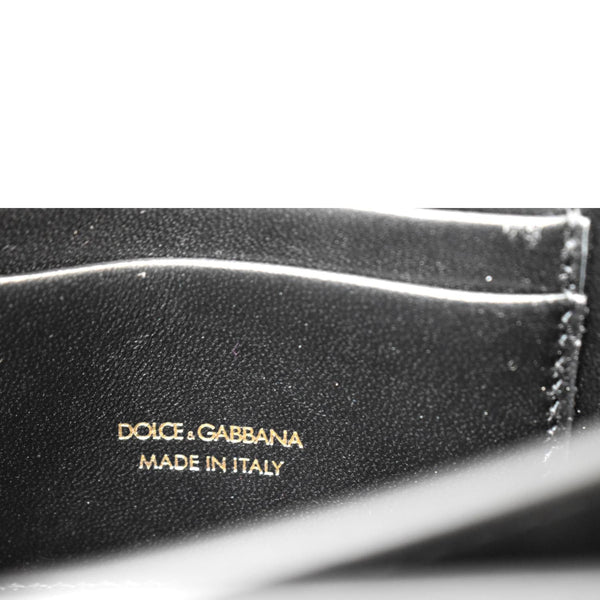 Bolso bandolera padded Dolce & Gabbana Lucia en cuero negro y blanco Logo Patent Leather Crossbody Bag Black - Made In Italy