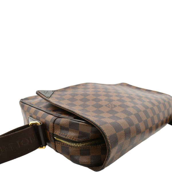 Louis Vuitton Shelton MM Damier Canvas Messenger Bag - Top Right