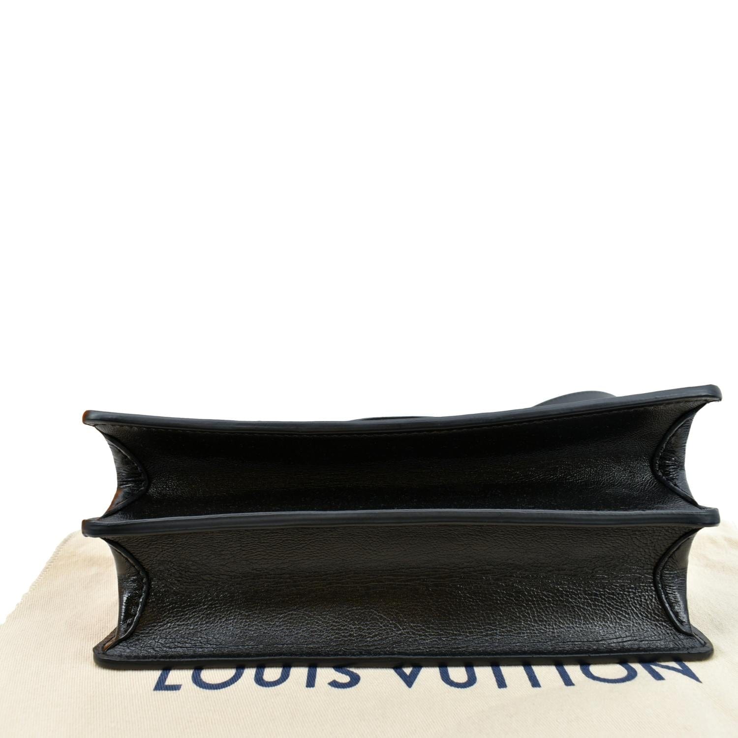 Louis Vuitton Dauphine Bracelet Black Monogram. Size 19