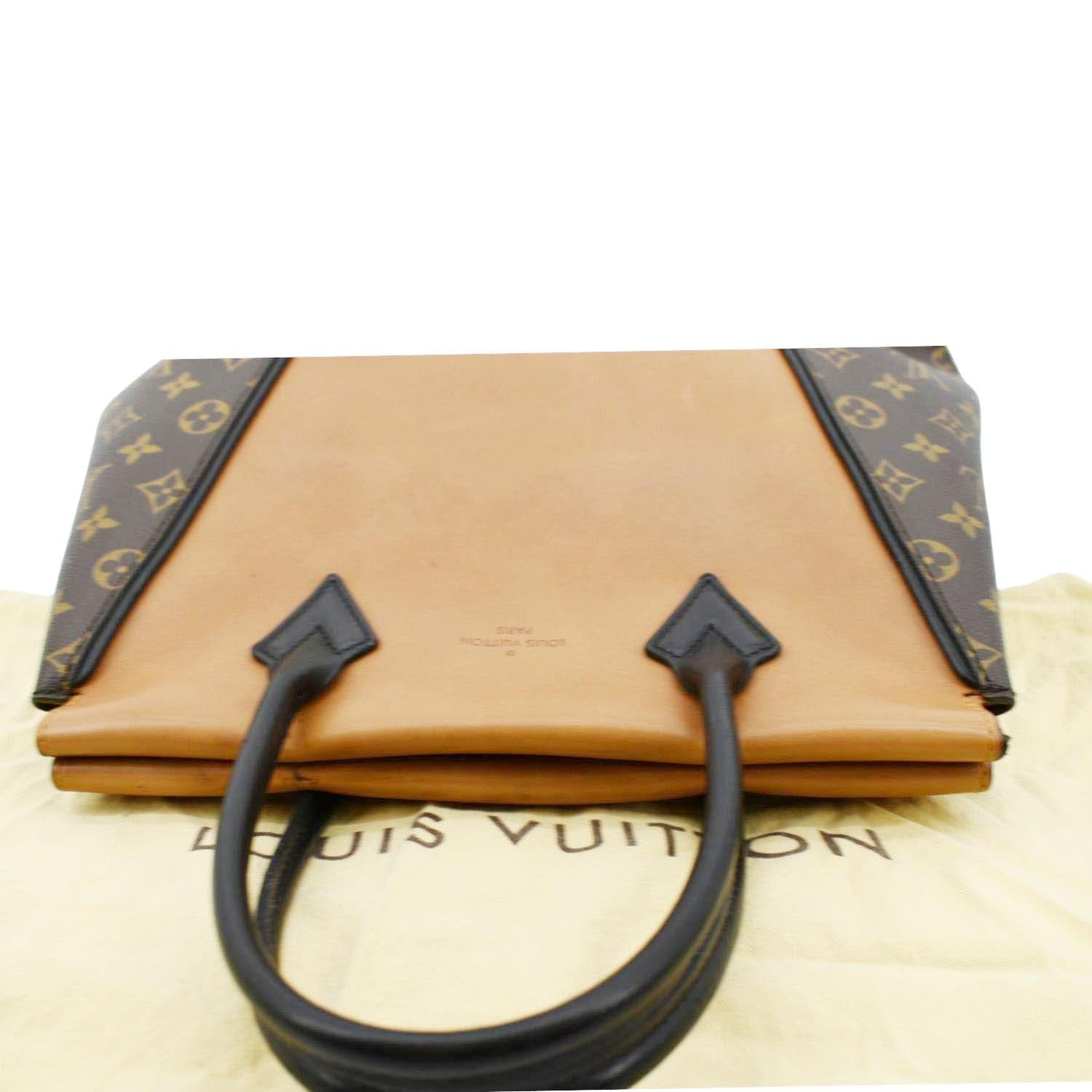 Louis Vuitton Tote W Handbag 339231