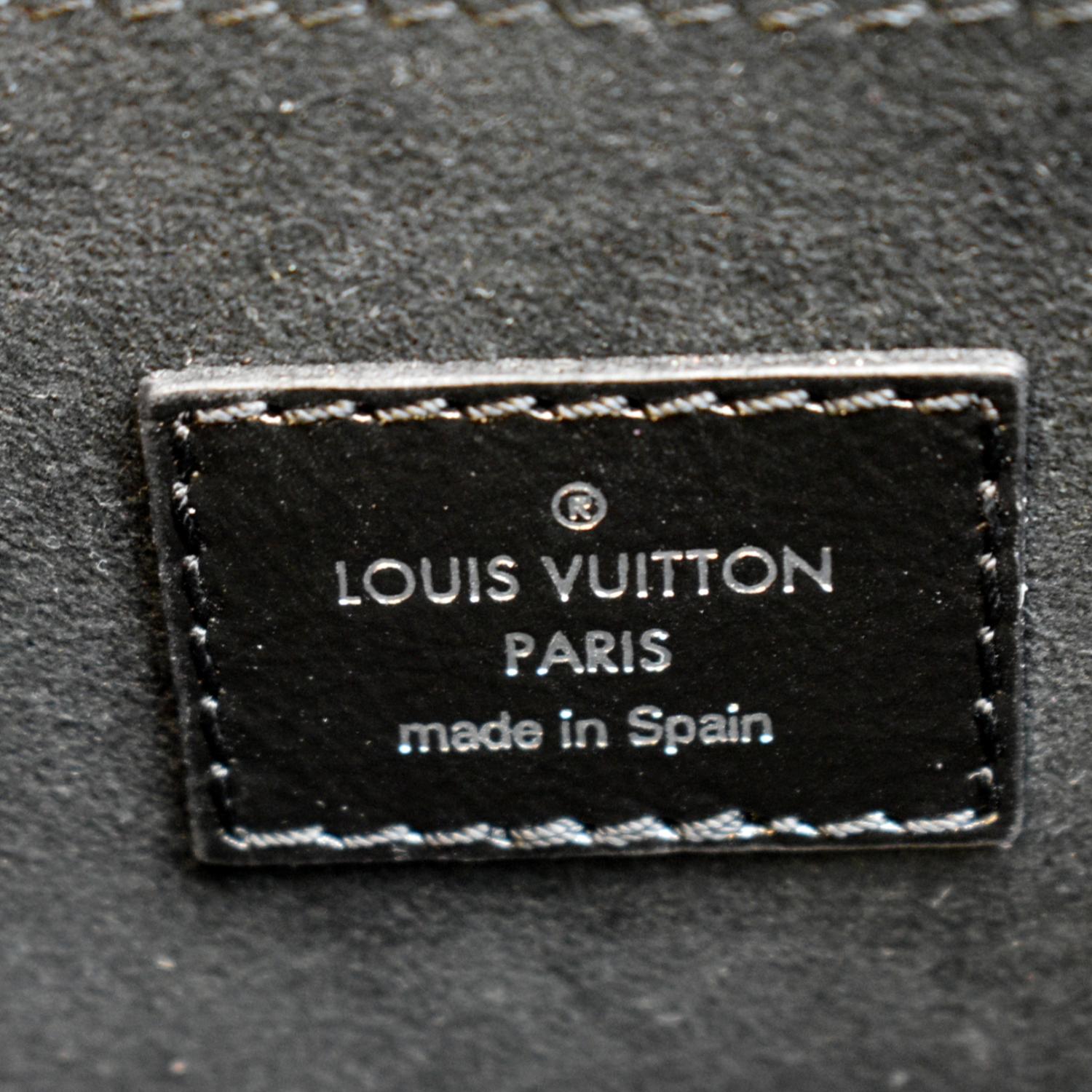 Louis Vuitton Reverse Mono Giant Dauphine MM Bag